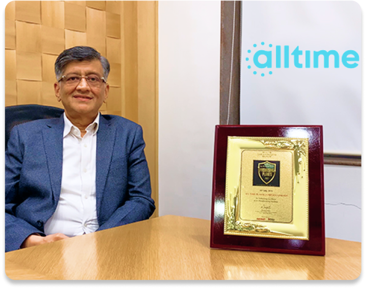 Our Managing Director Shri Kailesh Shah with Economic Times Promising Plants Award 2021
